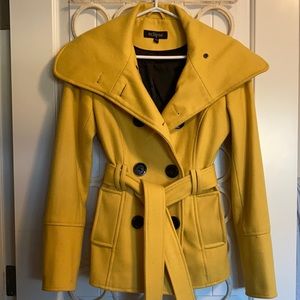 Eclipse belted Jacket with over size buttons. Sz.S